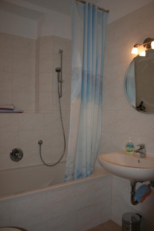 Weimar Ferienwohnung Am Goethebrunnen: Wohnung 2 Bad